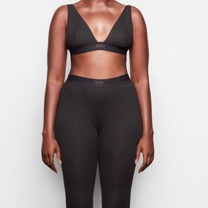 SKIMS Cotton Rib Thermal Legging in Soot (black)